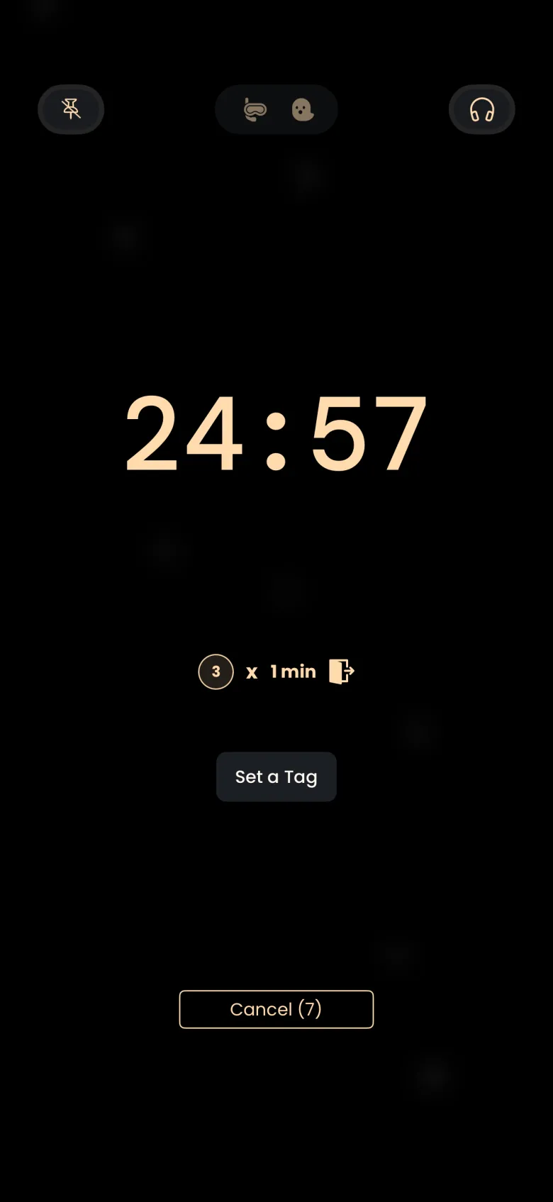 The running timer reading 24:57 with an exits badge, a Set a Tag button and an outlined button labelled Cancel with 7 in brackets, pin, mode and headphones buttons along the top.